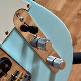 Fender FSR / Limited Edition American Pro Telecaster Roasted Maple Neck / Daphne Blue