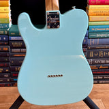 Fender FSR / Limited Edition American Pro Telecaster Roasted Maple Neck / Daphne Blue