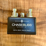 Chase Bliss Gravitas Analog Tremolo, Wood Box