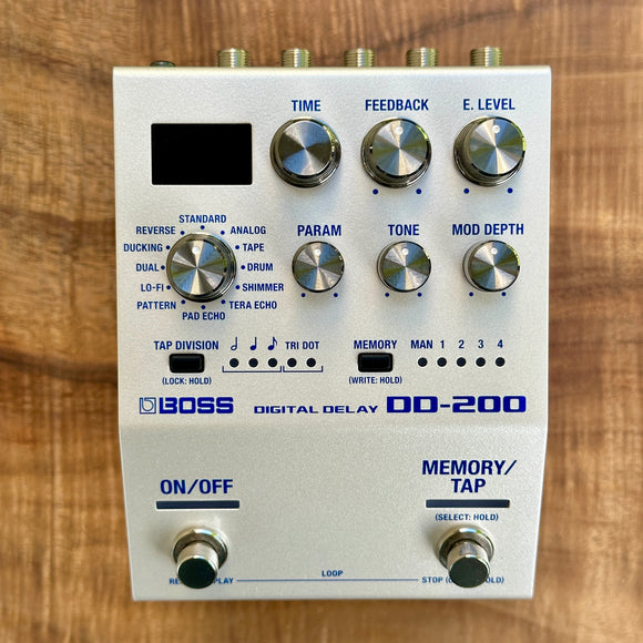 BOSS DD-200 Digital Delay [Demo]