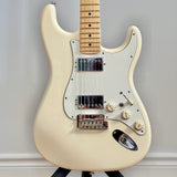 Fender American Standard Stratocaster HH, Maple Fingerboard, Olympic White