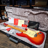 Fender American Ultra Luxe Stratocaster, Plasma Red Burst