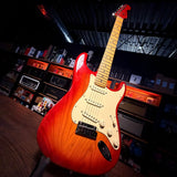 Fender American Ultra Luxe Stratocaster, Plasma Red Burst
